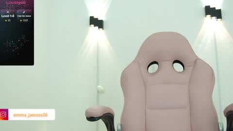 emma_jamess online show from April 2026 04:04:01 AM