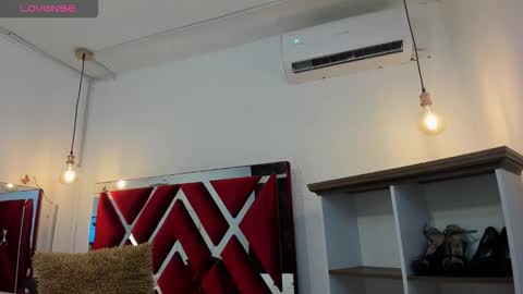 Snapshot of emma_jewl chatting on December 2025 07:09:01 PM emma_jewl online show from December 2025 07:09:01 PM