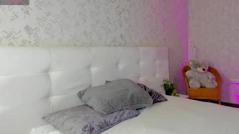 Snapshot of emma_jhons0n chatting on February 2025 12:00:02 AM Emma Mon Tue Thu Fri Sat 3am-9am GTM2 online show from February 2025 12:00:02 AM