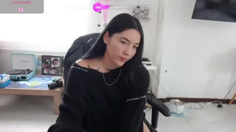 emma_johnson_ online show from June 2026 04:27:01 PM