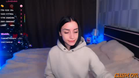 Snapshot of emma_jordan chatting on February 2025 12:37:01 PM Emma online show from February 2025 12:37:01 PM