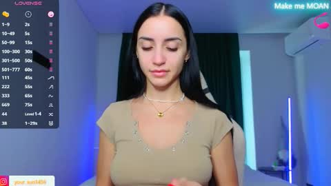 Snapshot of emma_jordan chatting on September 2025 06:46:01 AM Emma online show from September 2025 06:46:01 AM