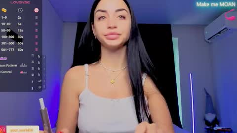 Snapshot of emma_jordan chatting on September 2025 10:52:01 AM Emma online show from September 2025 10:52:01 AM