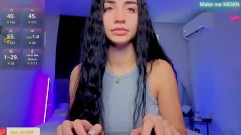 Snapshot of emma_jordan chatting on October 2025 07:52:02 AM Emma online show from October 2025 07:52:02 AM