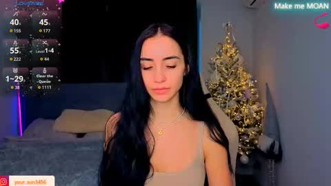 Snapshot of emma_jordan chatting on December 2025 12:24:02 PM Emma online show from December 2025 12:24:02 PM