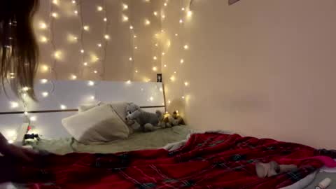 Snapshot of emma_just chatting on February 2025 05:09:02 PM emma_just online show from February 2025 05:09:02 PM