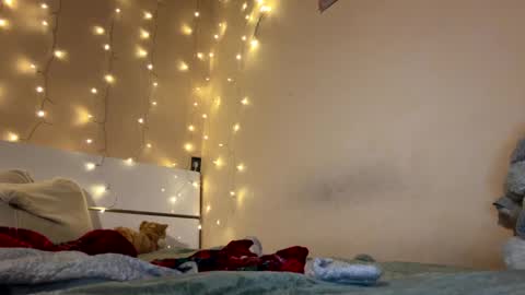 Snapshot of emma_just chatting on March 2025 06:00:01 PM emma_just online show from March 2025 06:00:01 PM