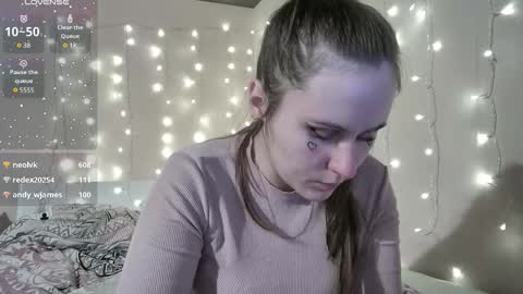 Snapshot of emma_just chatting on December 2025 07:54:02 PM emma_just online show from December 2025 07:54:02 PM