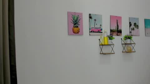 whises lits        online show from January 2026 06:33:02 PM