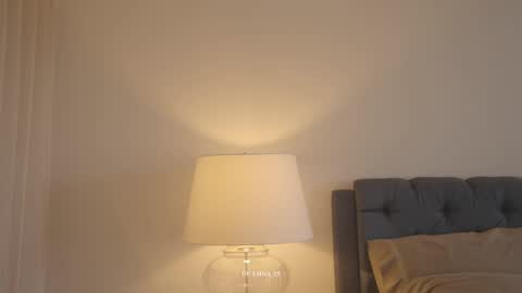 Snapshot of emma_lu1 chatting on March 2026 03:27:02 PM emma_lu1 online show from March 2026 03:27:02 PM