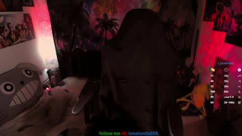 LUNA online show from January 2025 12:14:02 AM