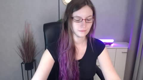 emma online show from December 2025 06:29:02 AM