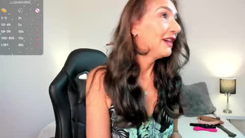 Emma  online show from May 2026 11:29:02 AM