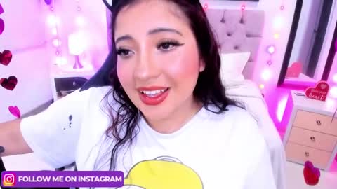 Snapshot of emma_monserratt chatting on January 2025 03:25:02 AM Emma Monserratt online show from January 2025 03:25:02 AM