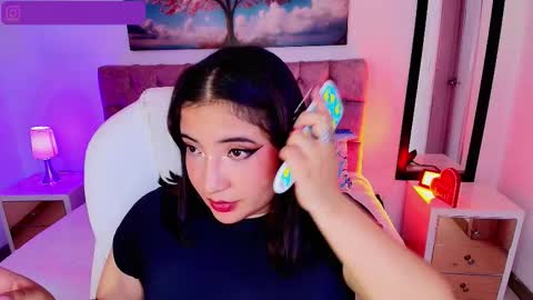 Snapshot of emma_monserratt chatting on October 2025 09:18:02 AM Emma Monserratt online show from October 2025 09:18:02 AM