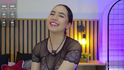 Snapshot of emma_morales_ chatting on February 2026 01:29:02 PM Emma morales online show from February 2026 01:29:02 PM