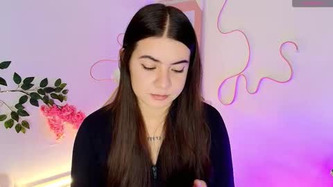 Snapshot of emma_naa chatting on March 2026 12:34:02 AM Emma online show from March 2026 12:34:02 AM