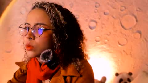 Snapshot of emma_nakamura chatting on March 2026 10:21:01 AM online show from March 2026 10:21:01 AM