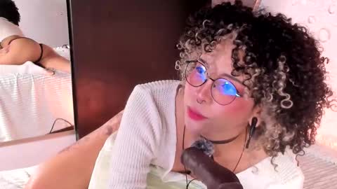 Snapshot of emma_nakamura chatting on March 2026 10:51:01 AM online show from March 2026 10:51:01 AM