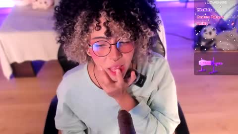 Snapshot of emma_nakamura chatting on March 2026 10:08:02 AM online show from March 2026 10:08:02 AM