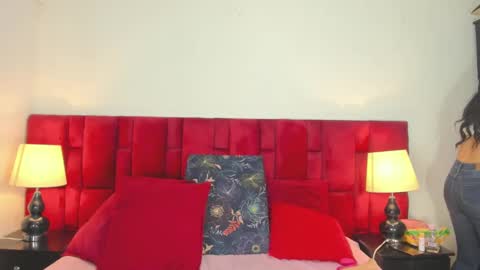 Emma rosse online show from September 2025 06:07:01 AM