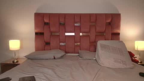 Snapshot of emma_saenz01 chatting on January 2025 12:11:02 PM emma_saenz01 online show from January 2025 12:11:02 PM