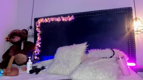 emma_saylor online show from February 2026 07:51:02 PM