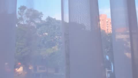 Snapshot of emma_torres__ chatting on December 2024 11:54:01 AM Ema online show from December 2024 11:54:01 AM