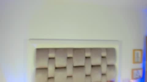 Snapshot of emma_torres__ chatting on December 2024 12:01:02 PM Ema online show from December 2024 12:01:02 PM