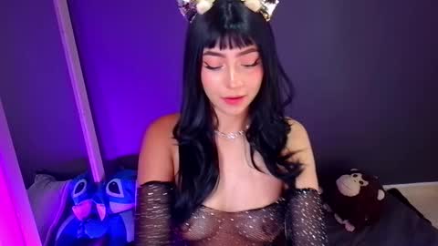 Snapshot of emma_web_ chatting on December 2025 06:16:01 PM Emma web online show from December 2025 06:16:01 PM