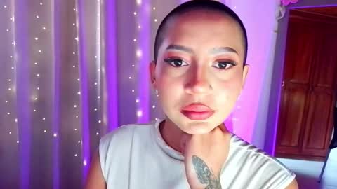 Snapshot of emma_web_ chatting on January 2026 07:11:01 PM Emma web online show from January 2026 07:11:01 PM