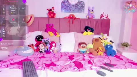 Snapshot of emma_wilder_ chatting on February 2026 09:05:02 PM Emma online show from February 2026 09:05:02 PM