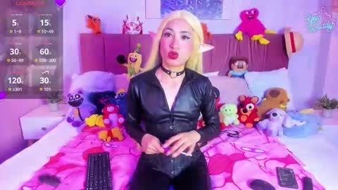 Snapshot of emma_wilder_ chatting on February 2026 08:21:01 PM Emma online show from February 2026 08:21:01 PM