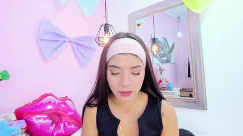 Emma  online show from March 2026 08:26:02 PM