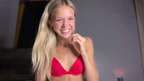 Emma Bennett online show from July 2026 02:44:01 AM