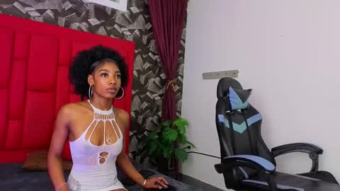 emmaalennox online show from March 2026 08:15:01 PM