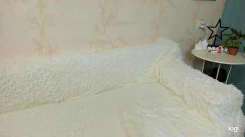 Emma 31487 online show from December 2024 06:09:02 PM