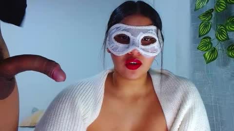emmaandpablo_mask11 online show from February 2026 10:47:02 AM
