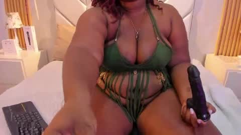 EmmaBrantt  online show from May 2026 04:21:01 AM