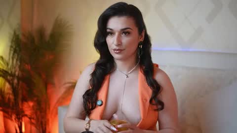  Emma  online show from April 2026 06:35:01 PM