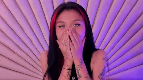 Snapshot of emmaduff_ chatting on September 2025 11:37:02 AM online show from September 2025 11:37:02 AM