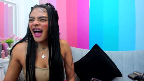 emmaebony_ online show from September 2025 10:04:01 AM