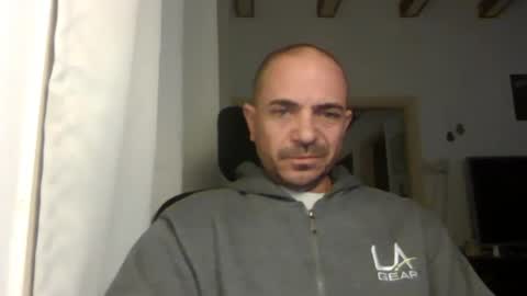 Snapshot of emmagold123 chatting on February 2025 04:31:01 AM Ariel online show from February 2025 04:31:01 AM