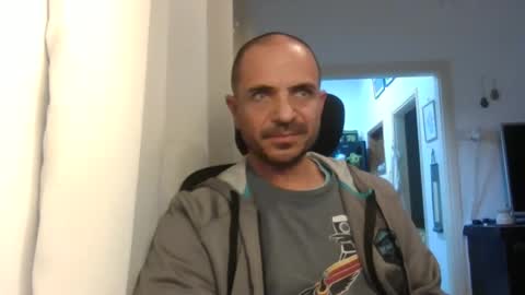 Snapshot of emmagold123 chatting on February 2025 02:06:02 PM Ariel online show from February 2025 02:06:02 PM