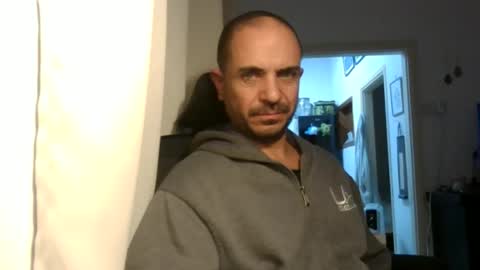 Snapshot of emmagold123 chatting on February 2026 11:34:02 PM Ariel online show from February 2026 11:34:02 PM