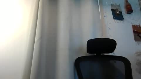 Snapshot of emmagold123 chatting on March 2026 10:43:02 AM Ariel online show from March 2026 10:43:02 AM