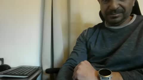 Snapshot of emmagold123 chatting on March 2026 12:42:01 PM Ariel online show from March 2026 12:42:01 PM