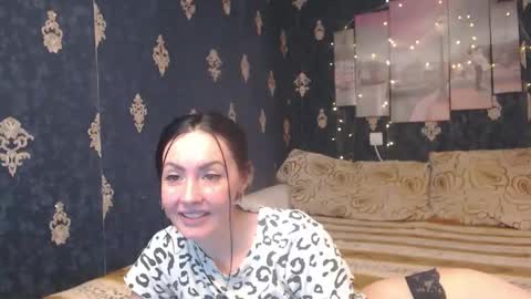 Snapshot of emmagoldx chatting on December 2024 07:26:01 AM EmmaGoldX online show from December 2024 07:26:01 AM