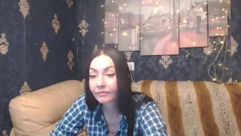 Snapshot of emmagoldx chatting on December 2024 03:16:01 PM EmmaGoldX online show from December 2024 03:16:01 PM