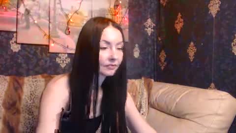 Snapshot of emmagoldx chatting on February 2025 11:08:02 AM EmmaGoldX online show from February 2025 11:08:02 AM
